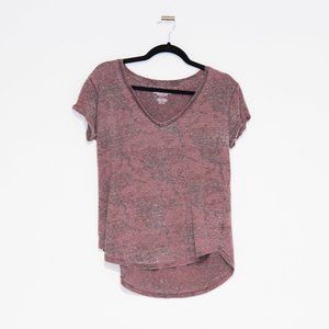 American Eagle Small Maroon Camo-Print Distressed T-Shirt